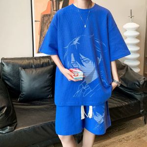 ชุดกีฬาผู้ชายสไตล์ญี่ปุ่นกางเกงขาสั้นวาฟเฟิลแขนสั้นสองชิ้นสำหรับผู้ชายพร้อมชุดฤดูร้อนที่สมบูรณ์