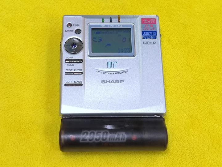 เครื่องเล่น MD Sharp MD-MT77 สีเงิน !! Rare Item !! รองรับ