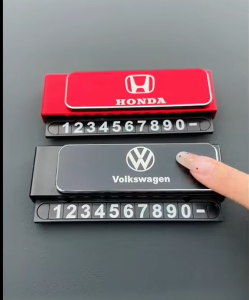 bảng số điện thoại trên xe ô tô