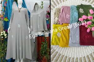 Gamis Set Hijab Jersey Bordir Tabur: Desain Nyaman & Elegan