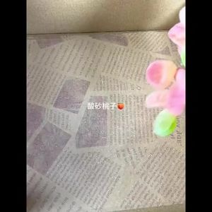 Taste of Home  Acid Sugar Explosive Fruit Flavored Gummy Candy Snack Oil Coated Rubber Candy Satisfying Treat Traditional Chinese New Year Candy