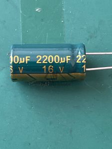 10 BUAH ELCO 2200UF 16V KAPASITOR CAPACITOR KAPASITOR ELKO 2200 UF 16 V ups stabilizer