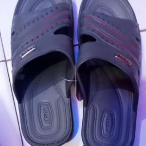 Slop Irsoe Cocok Untuk Berbagai Aktivitas