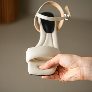 Stepping on The The Strapping Sandals The Womens Summer Wears Stiletto Heels Soft Leather Soles French Beautiful High Heels Plus Size