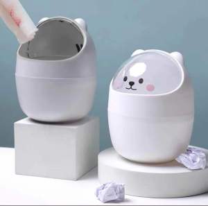 ถังขยะตั้งโต๊ะ ถังขยะจิ๋วมีฝาเปิด-ปิด กล่องอเนกประสงค์ กล่องใส่ดินสอปากกา ตะกร้าขยะสํานักงานขนาดเล็ก ถังขยะในรถ ถังขยะเล็กน่ารัก