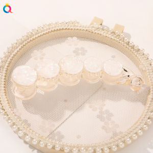 JEPITAN JEPIT RAMBUT BENTUK PISANG LOLLIPOP /KOREAN LOLLIPOP BANANA HAIR CLIP/BANANA HAIR CLIP