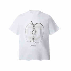 T-Shirt Wanita Lengan Pendek Putih - Motif Apel Retro Percetakan Semprot  Katun Bernapas Premium  Desain Streetwear Olahraga Amerika Longgar Ukuran Besar  Tren Musim Panas 2025  Pakaian Nyaman dan Modis  Kerah bulat  Tops  Slip - on  Serbaguna  Santai