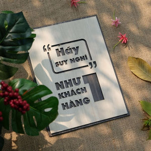 Tranh gỗ 3D cắt lớp – Hãy suy nghĩ như một khách hànglà kim chỉ nam dành cho bất kỳ ai đang làm trong lĩnh vực kinh doanh dịch vụ hay marketing. Bởi chỉ khi đặt mình vào vị trí khách hàng bạn mới thật sự hiểu họ cần gì muốn gì và mong đợi điều gì