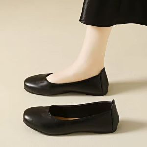 Free Shipping Soft Leather Soft Sole Shallow-Toe Flat-Soled Loafers For Women 2026 Autumn New Korean Style Casual Versatile Slip-On Shoes