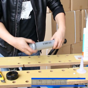 Professional Glass Glues Guns 500ml/600ml Capacity Quick Release Mechanism for Glass Bonding High Capacity