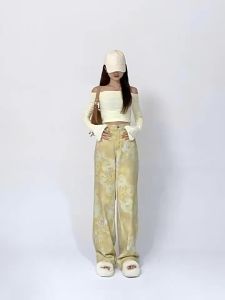 แฟชั่นย้อนยุค กางเกงยีนส์พิมพ์ลายไท-ไดสีเหลือง โดปามีน สำหรับผู้หญิง ฤดูร้อนใหม่ ดีไซน์เอวสูง หลวม กางเกงขากว้างโจ๊กเกอร์