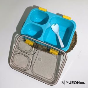 LUNCH BOX 3 sekat Kotak Makan Tutup Transparant Tahan Panas Free Sendok Plastik Food Grade Murah