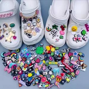 shoes charm cross charms หมวกก๋วยเตี๋ยวดาวตกการ์ตูนน่ารักอุปกรณ์เสริมรองเท้าแฟชั่น