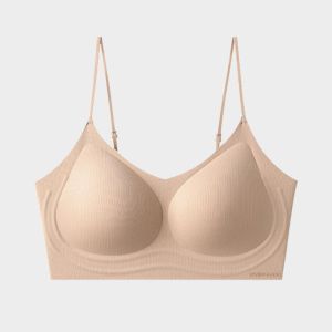 Maniyun บราสายรัดสปาเก็ตตี้สำหรับผู้หญิงเสื้อชั้นในไร้รอยต่อบราสายนุ่มใส่สบายรองรับดันเจลลี่ถ้วยที่คงที่ไร้รอยต่อ