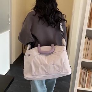 Womens hand-held short-trip travel bag 2026 New trendy and fashionable travel storage luggage bag large-capacity crossbody gym bag
