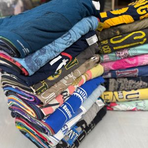 เสื้อยืดมือสองผู้ชาย แฟชั่นสตรีทสไตล์ ลายกราฟฟิค/Plain ไซส์ S-3XL