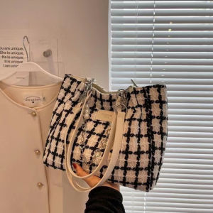 Grosirready 899218182Tas Import Tas Selempang Wanita Import Tas Fashion Korea Import Tas Selempang Tas Handbag Tas Termurah Wanita