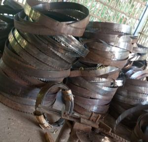 Gergaji Selendang Bekas 30cm Cocok bahan pisau sekop pacul dll