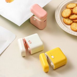 USECOAT พลาสติก เครื่องซีลขนาดเล็ก ชาร์จผ่าน USB ได้ แบบพกพา เครื่องซีลถุงพลาสติก ซีลถุงความร้อน แม่เหล็ก คลิปปิดผนึกอาหาร ห้องครัว
