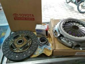 Kampas Kopling Set Innova Bensin Original Toyota Komplit 31250-0K080