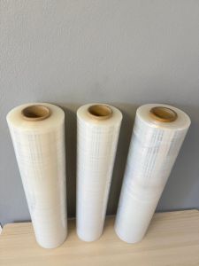 ฟิล์มยืด/ ฟิล์มพันพาเลท/Stretch Films/ PE film เกรด A หนา 17 ไมครอน กว้าง 50 ซม. ยาว 300/350/500 เมตร น้ำหนักเต็มทุกม้วน