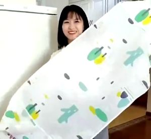 Anti-fouling and Dust-proof Kitchen Refrigerator Dust Proof Cover Side Storage Design