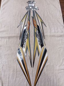 Bộ tem decal dán xe máy Honda Wave S 110 đời 2010 màu đen zin thái siêu đẹp