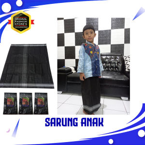 Sarung Anak Sarung hitam polos murah berkualitas /sarung murah / sarung hitam polos / SARUNG Anak / SARUNG MUSLIMIN BERKUALITAS