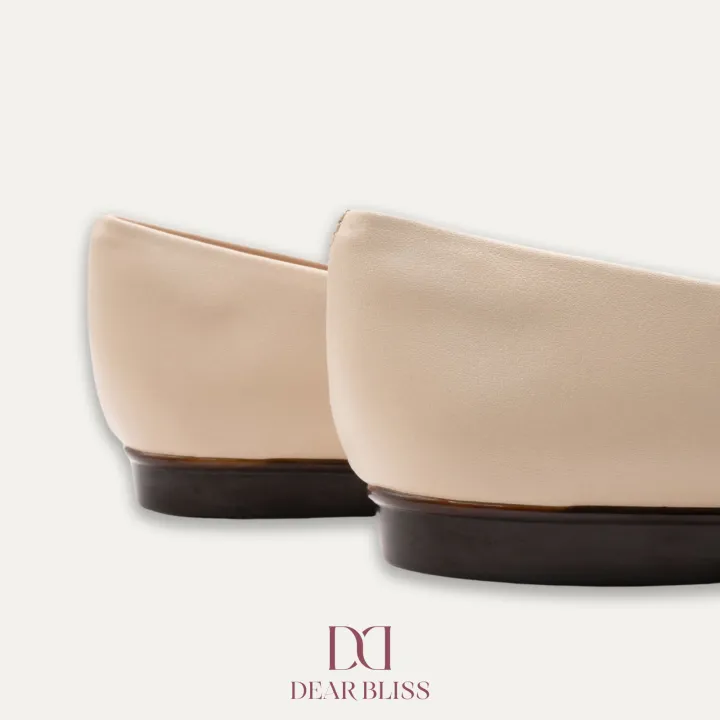 DEAR%20BLISS%20Camila%20Bow%20Two-Tone%20Cream%20Pointed%20Flats%20-%20Image%205