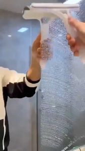 3in1 Window Cleaning Brush No Water Streaks - Wiped Clean with A Single Swipe