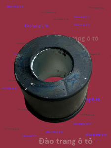 Chân máy sau 153 lắp cho xe ô tô 7 tấn 8 tấn chân cao su 10N -01050 tròn ngựa