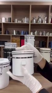 กล่องเก็บเมล็ดกาแฟ กระป๋องเก็บกาแฟ โถเก็บเมล็ดกาแฟ สแตนเลส ขนาด1.5L / 2L กระปู่สแตนเลส กันความชื้นโหลสแตนเลส โหลใส่กาแฟ