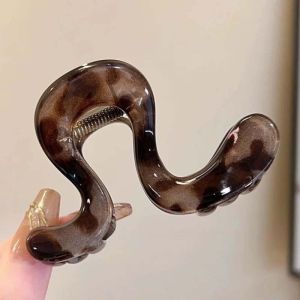 🔥Geometric Line Hair Claw Clip High-end Hair Clip Small Simple Style Women Hair Clip LovelylifeFu👍