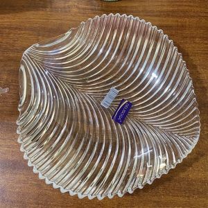 Đĩa thủy tinh đựng trái cây đĩa hoa quả 3 chân