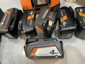 Pin AEG 4Ah Pin  RIDGID 18V dung lượng 4Ah mỹ về