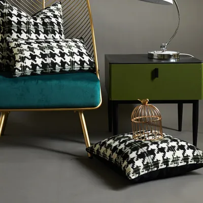Gối Tựa Lưng Lông Len Dệt Họa Tiết Houndstooth