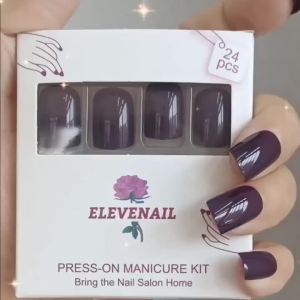 Elevenail Elegant Purple Glossy Press On False Nails Short Squoval Fake Nails Daily Office Salon Mani Reusable Acrylic Nail Art Tips Gift for Women Girls