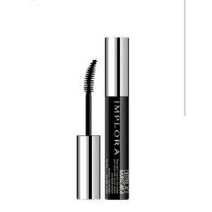 𝗝𝗨𝗡𝗞𝗜𝗘 𝗠𝗔𝗞𝗘𝗨𝗣 - Implora Mascara Waterproof