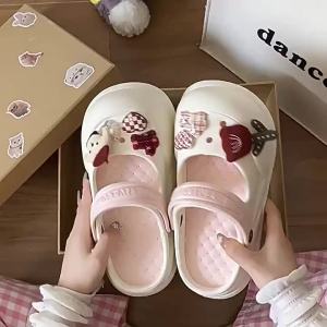 Cute Little Bear EVA Soft Sole Summer Outdoor Comfortable Non-Slip Clogs For Women New Model
