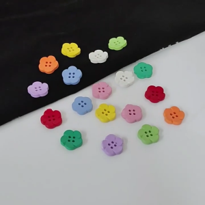 10 Pcs Resin Button 4-Hole Buttons Flower Shape Buttons Colourful Buttons Suitable for Sewing DIY Craft Decoration