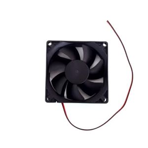 ผสม TP พัดลมใสระบายความร้อน 12v ขนาด 80mm.x80mm. มีไฟกระพริบ หรือ สีดำ ให้เลือกได้ ตรงปก ไฟสวย คุณภาพดี ลมแรง ของขวัญ