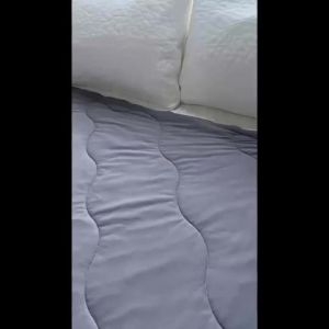JIJI.SG DREAMAX Mochi Ice Silk Cooling Comfort Soft Blanket Single Queen King