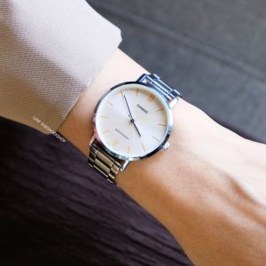 Casio นาฬิกาผู้หญิง รุ่น LTP-VT01D-4B  คาสิโอ