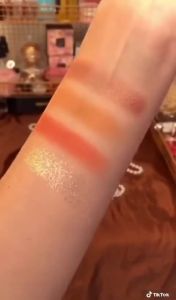 Eyeshadow Palette Lengkap Tahan Lama & Murah untuk Make Up