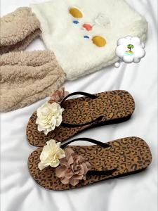 WomenS Summer Vacation Style Outdoor Non-Slip Mid-Heel Flip-Flops For Students