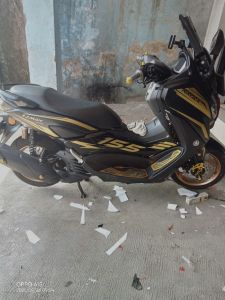 STIKER ALL NEW NMAX HITAM CUTTING STICKER GOLD AN31