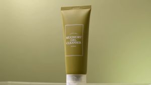 I’m From Mugwort Gel Cleanser Gentle Gel-to-Foam Cleanser Calming & Hydrating Facial Cleanser All Skin Types Vegan Korean Skin Care 5.07fl.oz