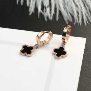 [ COD ] Anting Titanium Wanita Rose Gold / Anting Wanita Dewasa / Anting Wanita Korea Tebaru