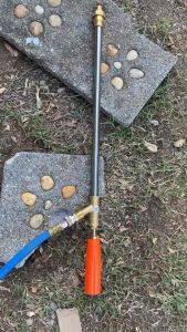 ด้ามพ่นยา หัวแหลม สีทอง 2 ฟุต 60 ครัม (มิตร) คุณสมบัติของสีทอง