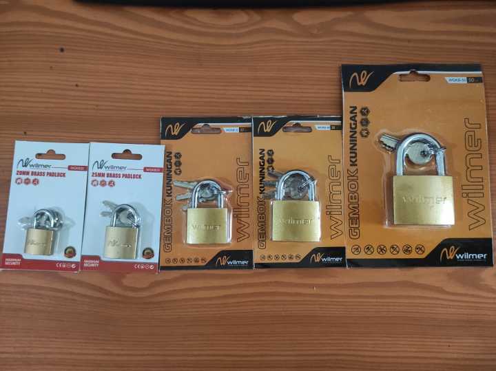 PROMO%20TERMURAH%20!!!%20Gembok%20cat%20kuning%2020mm%2025mm%2032mm%2038mm%2050mm%20/%20gembok%20kecil%20/Gembok%20Koper%20/%20Gembok%20Loker%20-%20Image%203
